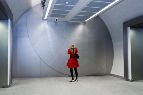 Full Circle by Knut Henrik Henriksen, 2009. Northern line concourse. : Photograph by Daisy Hutchison