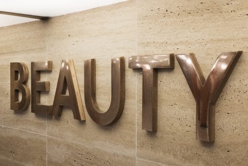 ‘Beauty < Immortality’, Langlands & Bell, Piccadilly Circus station, 2016, Photo: Thierry Bal, © TFL