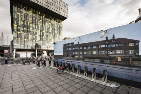 you don't know what nights are like?, Mitra Tabrizian, Southwark station, 2016. Photo: Thierry Bal