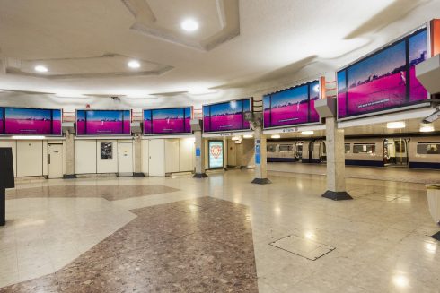 Rhea Storr, ‘Uncommon Observations: The Ground that Moves Us’, 2022. Heathrow Terminal 4 station. Commissioned by Art on the Underground. Courtesy the artist. Photo: Thierry Bal 